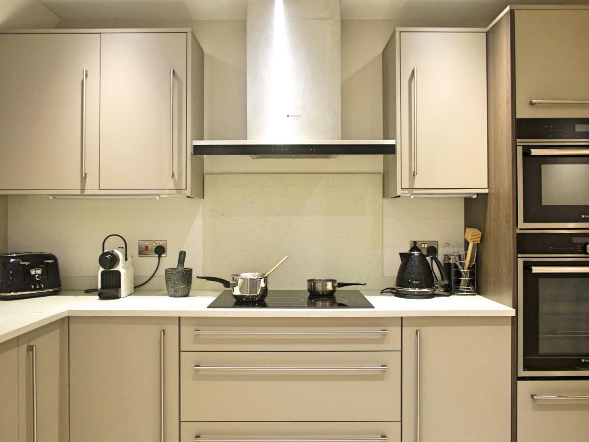 לונדון The Norfolk Townhouse - Stunning 5Bdr Home מראה חיצוני תמונה